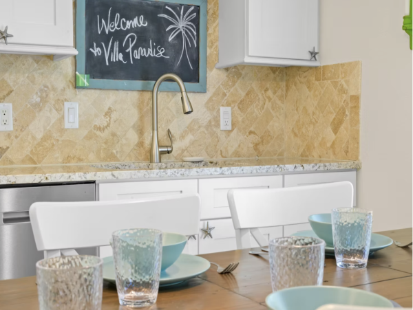 Anna Maria Island Lovely Three Bedroom Cottage