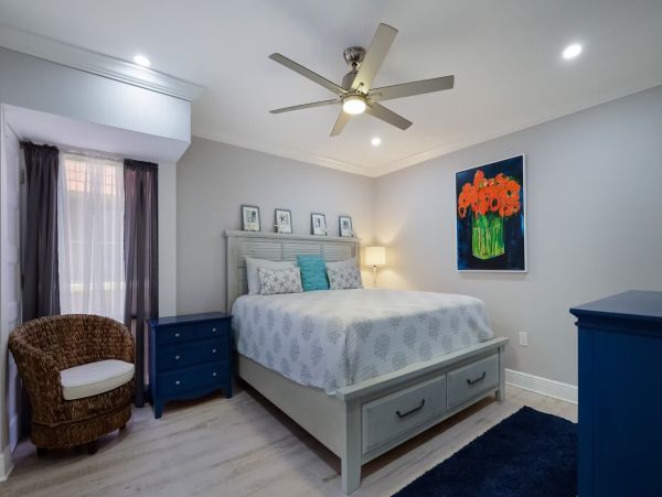 Anna Maria Island Beachfront Condo Rental – 2-Bedroom Holmes Beach Vacation Rental