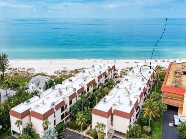 Anna Maria Island Beachfront Condo Rental – 2-Bedroom Holmes Beach Vacation Rental