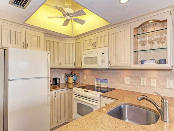Vacation Condo Just Steps to Siesta Key Beach