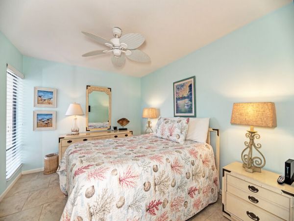 Vacation Condo Just Steps to Siesta Key Beach