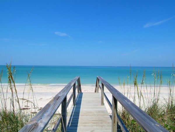 Relaxing Coastal Escape in Siesta Key