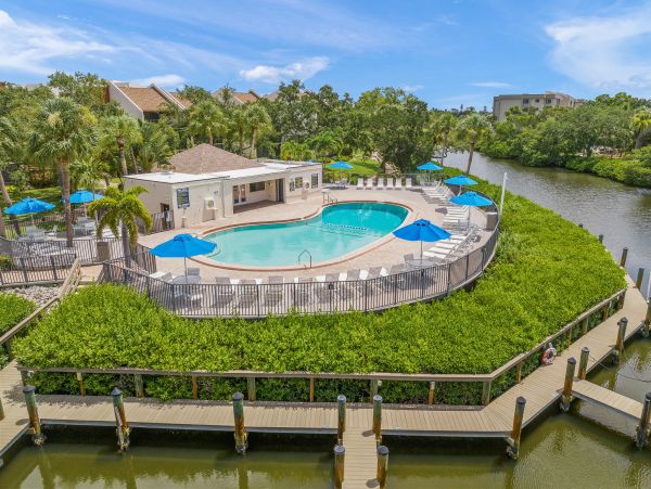 Relaxing Coastal Escape in Siesta Key