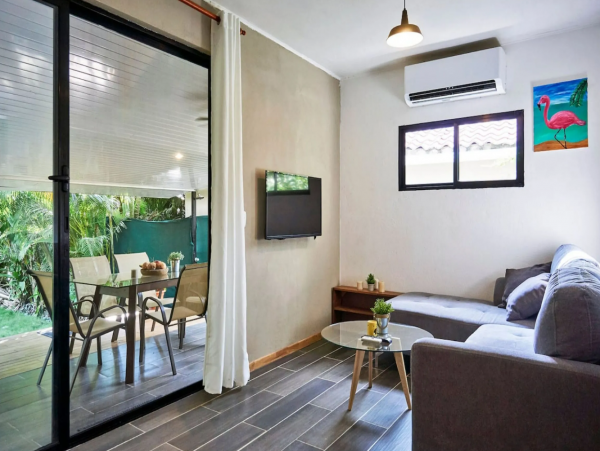 Lovely Vacation Getaway with 2 Bedrooms & Pool