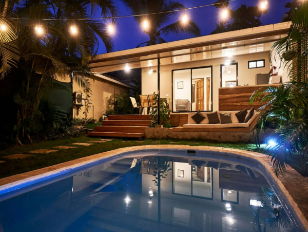 Lovely Vacation Getaway with 2 Bedrooms & Pool