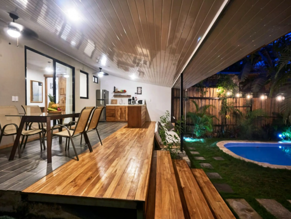 Lovely Vacation Getaway with 2 Bedrooms & Pool