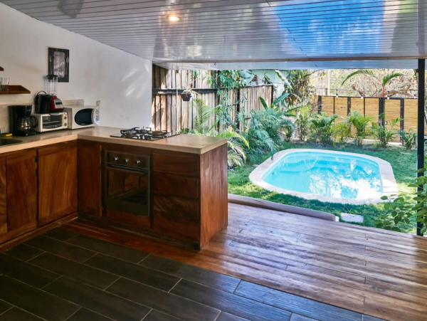 Lovely Vacation Getaway with 2 Bedrooms & Pool