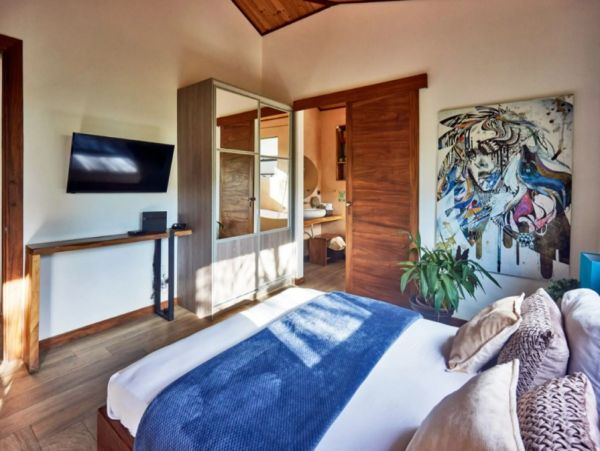 Playa Santa Teresa Vacation Villa Two bedroom Walk to Beach