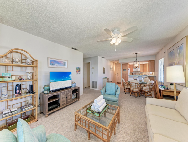 2-Bdm Condo Endless Bay Views Your Ideal Anna Maria Island Getaway