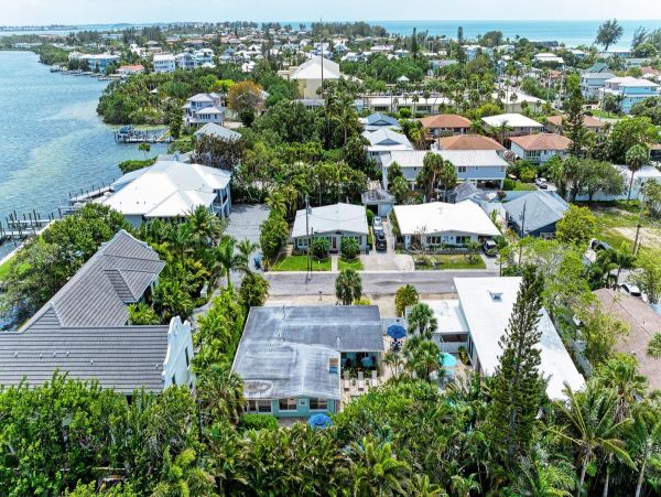 Anna Maria Island Holmes Beach Condo 1086427