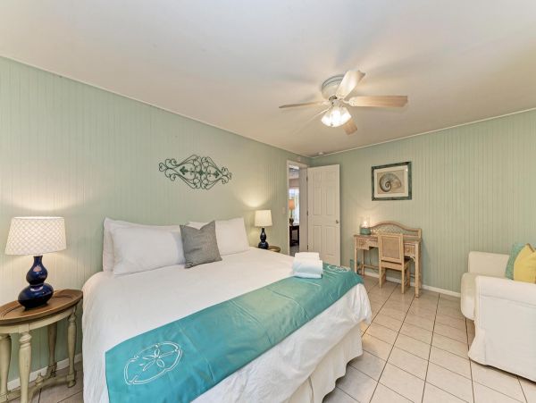 Anna Maria Island Holmes Beach Condo 1086427