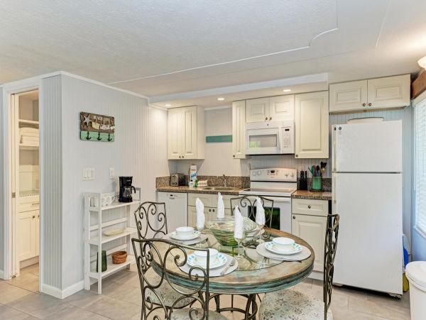 Anna Maria Island Holmes Beach Condo 1086427