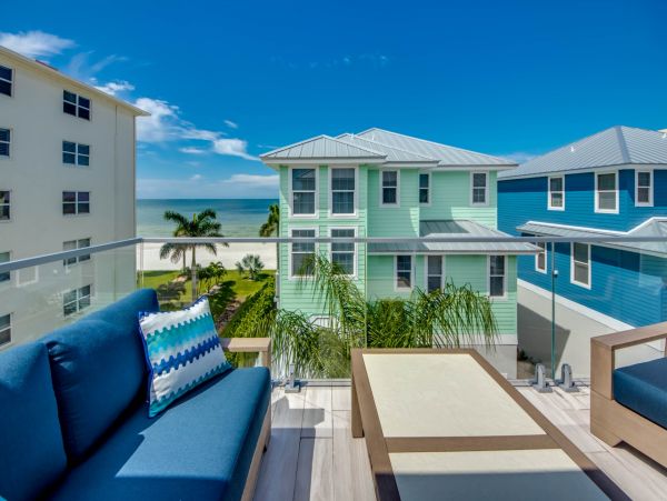 Three Bedroom Vacation Home in Fort Myers Beach