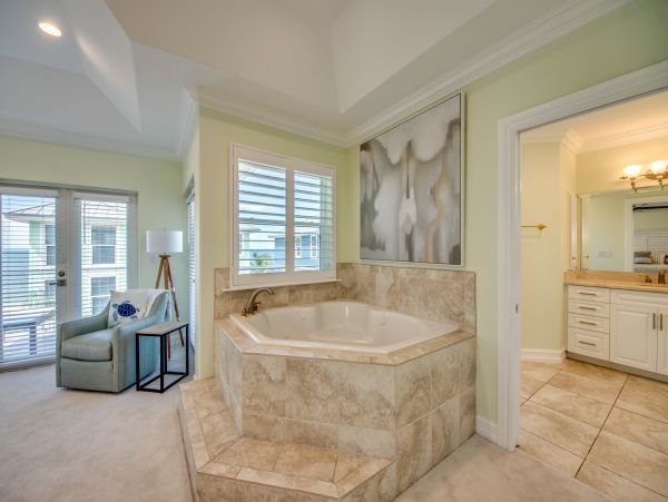 Three Bedroom Vacation Home in Fort Myers Beach