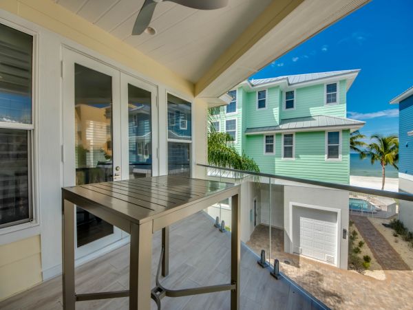 Three Bedroom Vacation Home in Fort Myers Beach