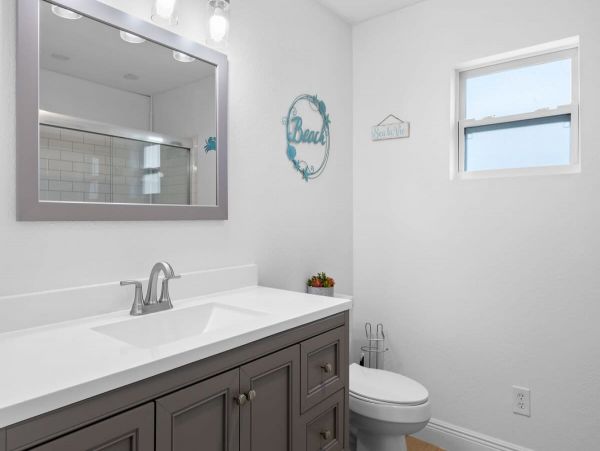 Walk to Beach Fort Myers Vacation Sleeps 8 Guests
