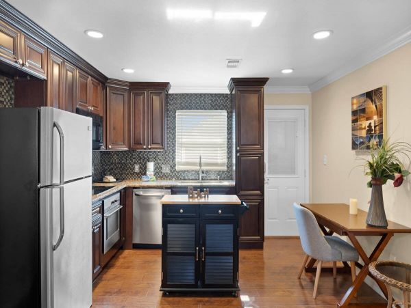 Walk to Beach Fort Myers Vacation Sleeps 8 Guests