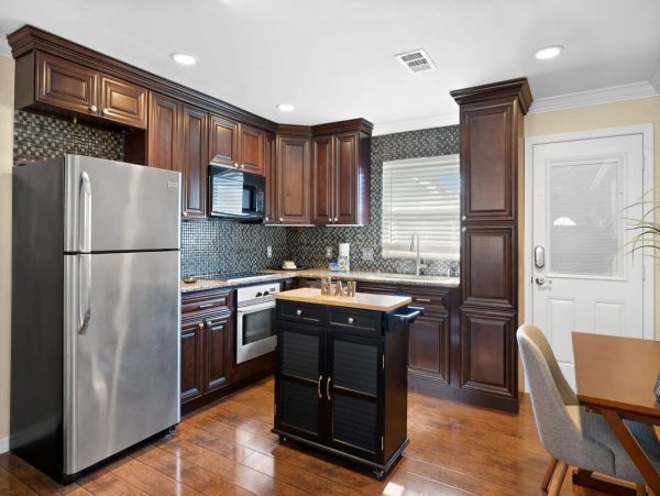 Walk to Beach Fort Myers Vacation Sleeps 8 Guests