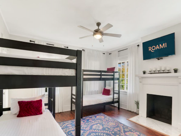 7 Bedroom Apartment just 5 min drive from South Beach