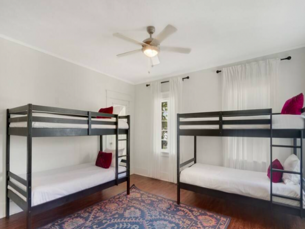 7 Bedroom Apartment just 5 min drive from South Beach