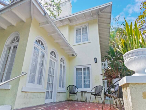 7 Bedroom Apartment just 5 min drive from South Beach