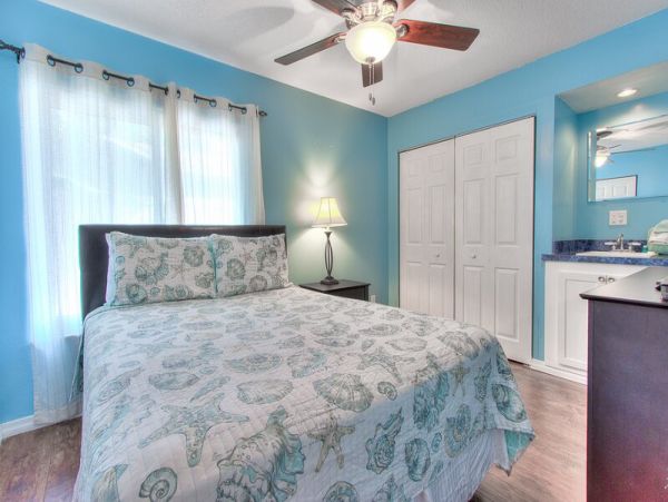 Clearwater  Vacation Home Three Bedroom