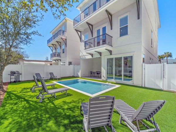 Modern Chic 7 Bedroom Estate in Miramar Beach