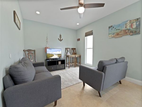 Navarre Beach Four Bedroom Beach House