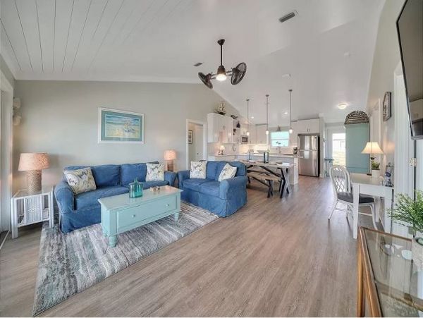 Navarre Beach Vacation Rental Short Walk to Beach