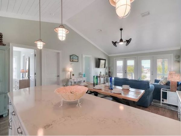 Navarre Beach Vacation Rental Short Walk to Beach