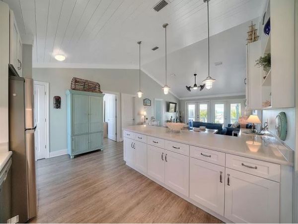 Navarre Beach Vacation Rental Short Walk to Beach