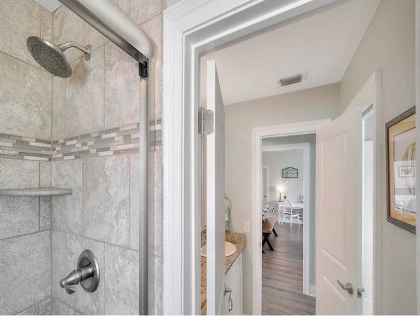 Navarre Beach Vacation Rental Short Walk to Beach