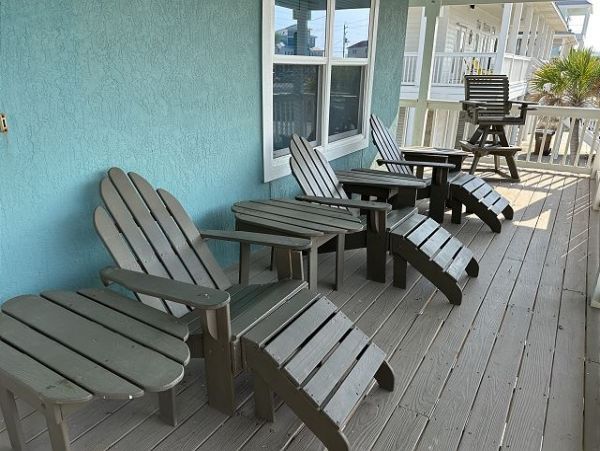 Navarre Beach Vacation Rental Short Walk to Beach