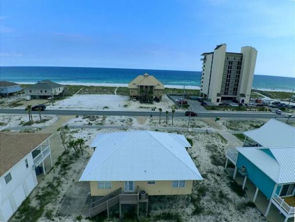 Navarre Beach Vacation Rental Short Walk to Beach