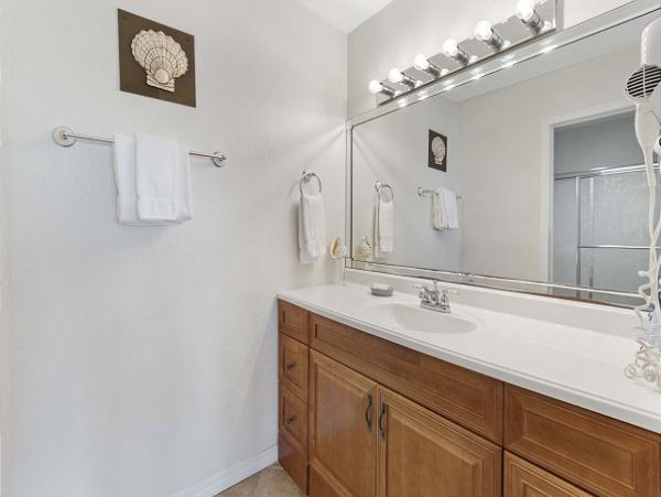 Gulf-front Vacation Gem in Navarre Beach