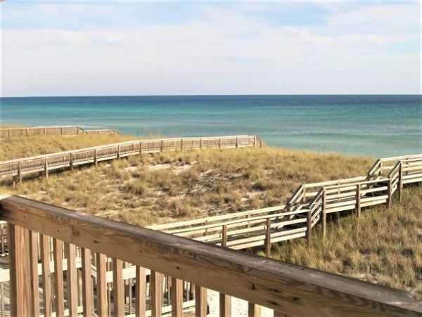 Gulf-front Vacation Gem in Navarre Beach