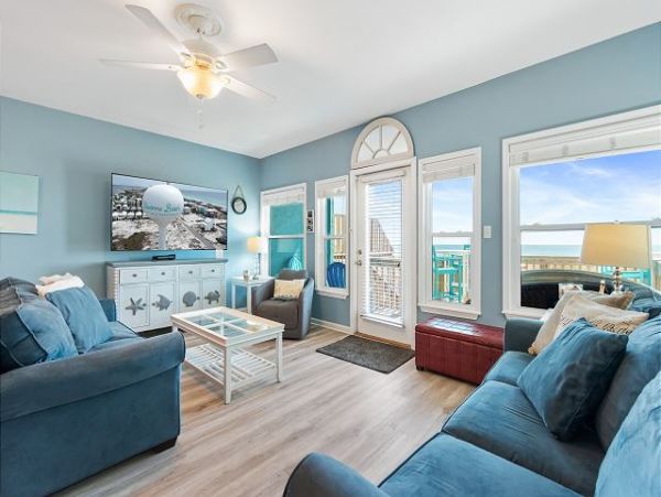 Beachfront Vacation 3 Bedroom Rental
