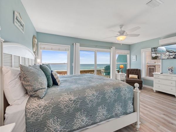 Beachfront Vacation 3 Bedroom Rental