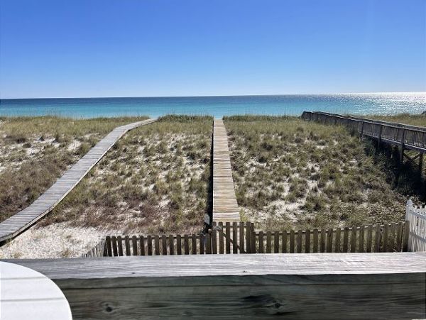 Beachfront Vacation 3 Bedroom Rental