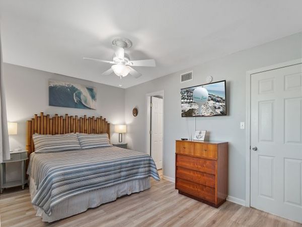 Beachfront Vacation 3 Bedroom Rental