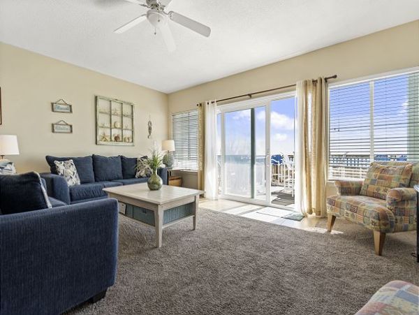 Navarre Beachfront Five Bedrooms