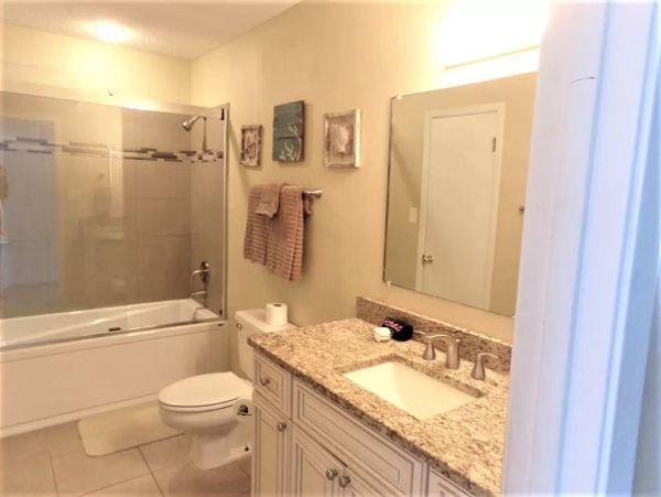 Navarre Beachfront Five Bedrooms