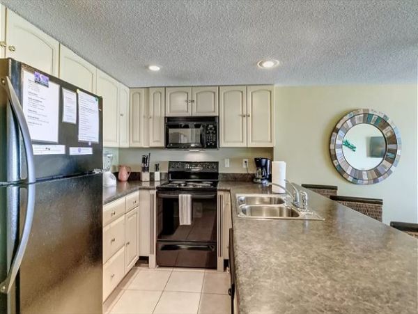 Navarre Beachfront Five Bedrooms