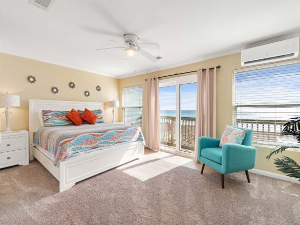 Navarre Beachfront Five Bedrooms
