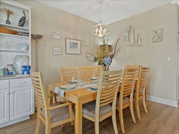 Private Beach Front House with 4 Bedrooms in Navarre Beach
