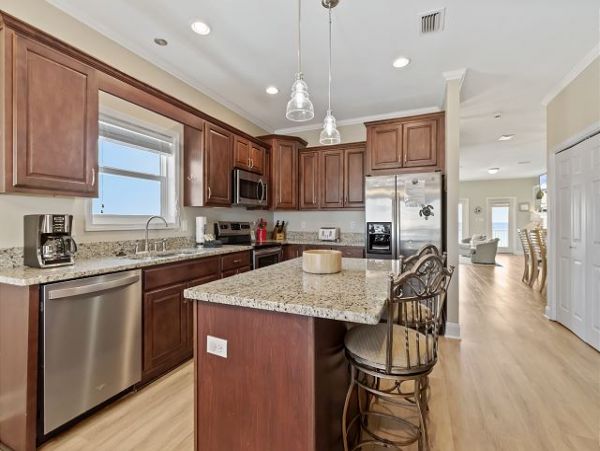Private Beach Front House with 4 Bedrooms in Navarre Beach