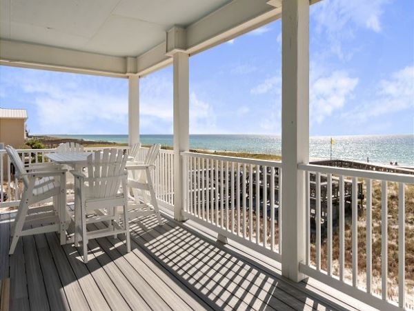 Private Beach Front House with 4 Bedrooms in Navarre Beach