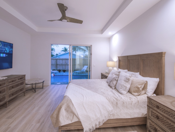 Luxury Naples Park Vacation Rental Home