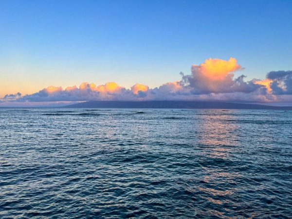 Oceanfront Kahana Condo w/ 4 Sleeps Guest