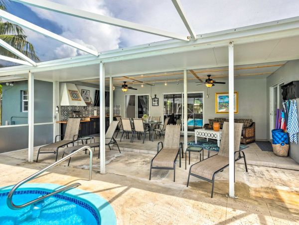 Stuart Vacation Home Three Bedroom